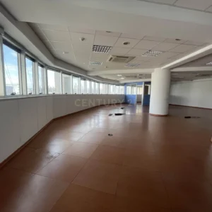 180m² Office for Rent in Limassol District
