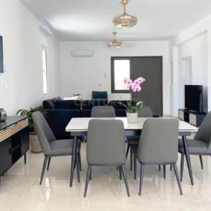 5 Bedroom House for Rent in Palodeia, Limassol District