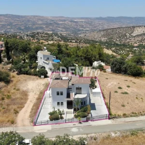 4 Bedroom House for Sale in Lysos, Paphos District