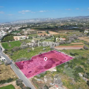 4,413m² Plot for Sale in Paphos – Emba
