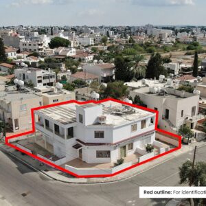 185m² Building for Sale in Agios Dometios, Nicosia District
