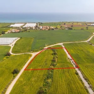 3,292m² Plot for Sale in Maroni, Larnaca District