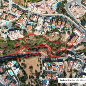 7,625m² Plot for Sale in Paphos District