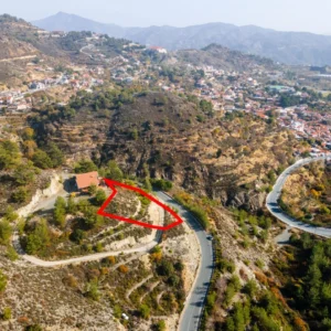 3,058m² Plot for Sale in Pelendri, Limassol District