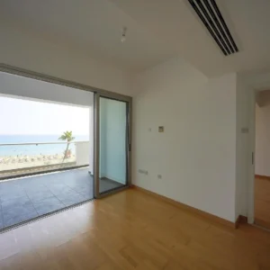 2 Bedroom Apartment for Sale in Larnaca – City Center