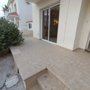 3 Bedroom House for Sale in Pervolia Larnacas