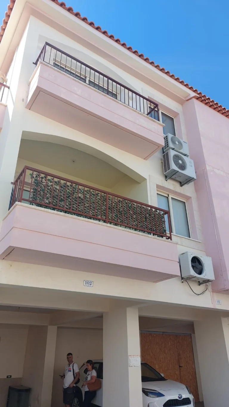 Cheap Apartments for Sale Paphos up to 200000 euro