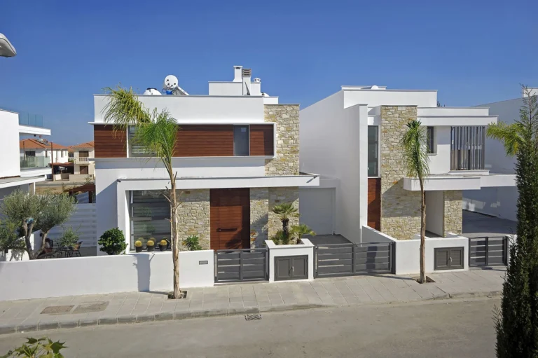 Cheap Houses and Villas for Sale Larnaca up to 800000 euro