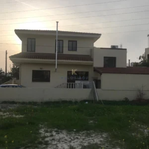 5 Bedroom House for Rent in Aradippou, Larnaca District