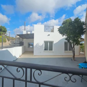 3 Bedroom House for Sale in Mesogi, Paphos District