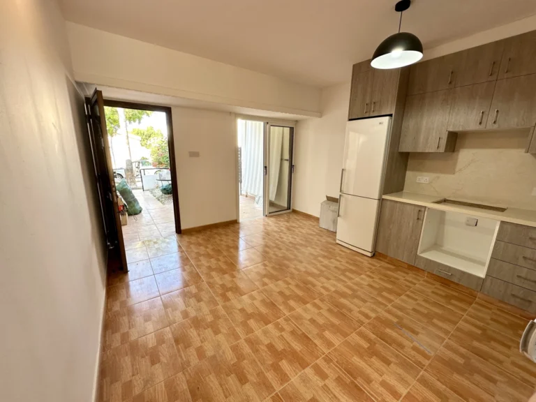 Cheap Apartments for Sale Paphos up to 200000 euro