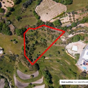 4,683m² Plot for Sale in Paphos District