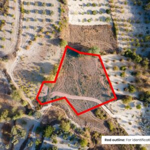 2,184m² Plot for Sale in Paphos District