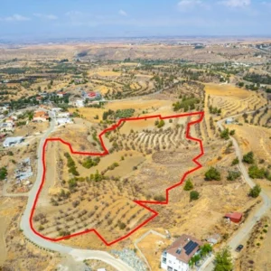 31,952m² Plot for Sale in Nikitari, Nicosia District