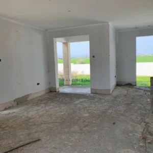 3 Bedroom House for Sale in Dromolaxia, Larnaca District