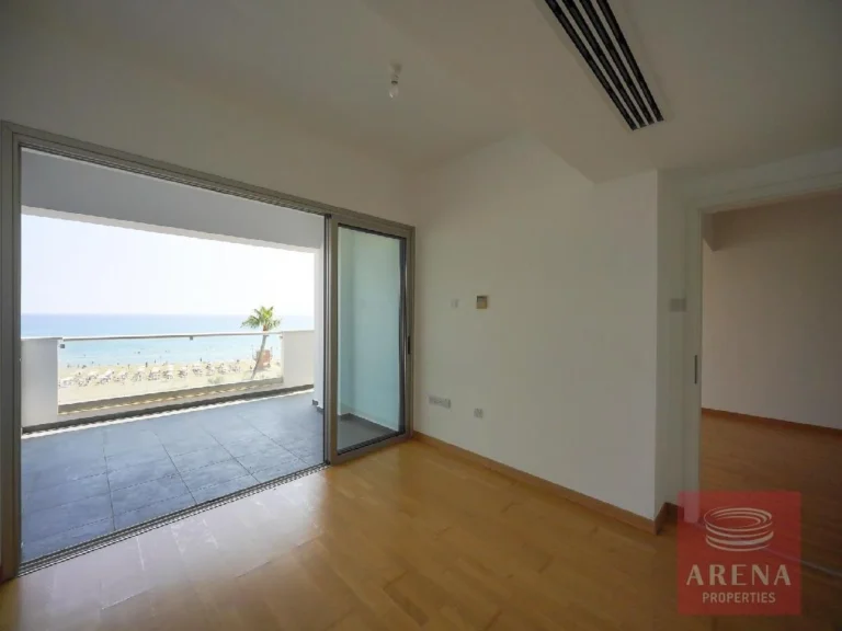 Cheap Apartments for Sale Larnaca up to 700000 euro