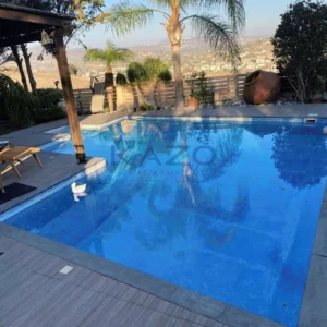 5 Bedroom House for Sale in Parekklisia, Limassol District