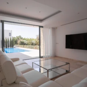 4 Bedroom House for Rent in Kissonerga, Paphos District