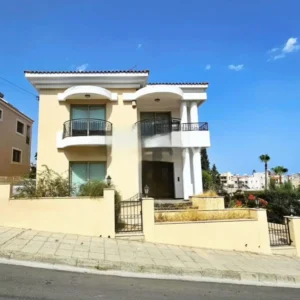 4 Bedroom House for Sale in Limassol – Agios Athanasios