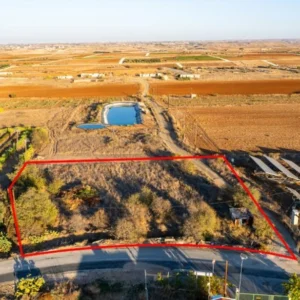 2,139m² Plot for Sale in Nicosia District