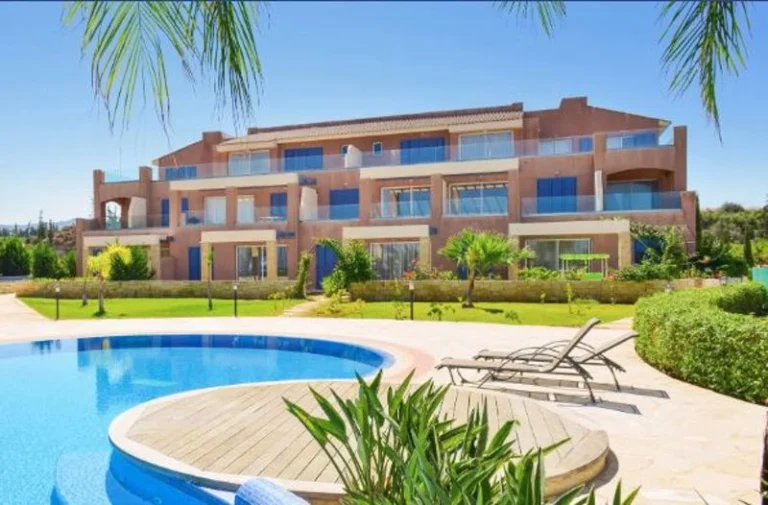 Cheap Houses and Villas for Sale Paphos up to 400000 euro