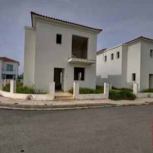 3 Bedroom House for Sale in Dromolaxia, Larnaca District