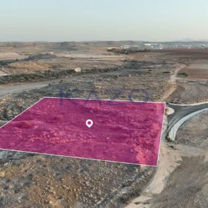 6,647m² Plot for Sale in Geri, Nicosia District