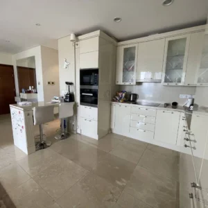 4 Bedroom Apartment for Rent in Germasogeia, Limassol District