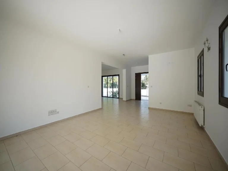 Cheap Houses and Villas for Sale Nicosia up to 700000 euro