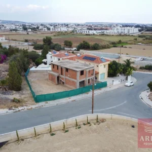 3 Bedroom House for Sale in Oroklini, Larnaca District