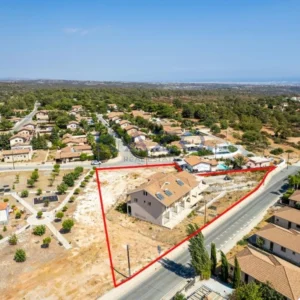 624m² Commercial for Sale in Souni, Limassol District