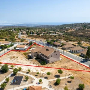 624m² Commercial for Sale in Souni, Limassol District