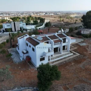 5 Bedroom House for Sale in Dali, Nicosia District