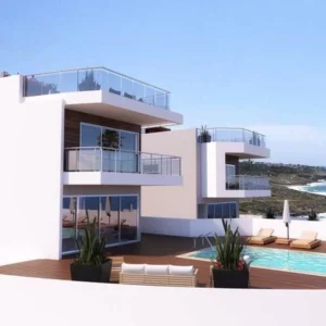 5 Bedroom House for Sale in Kissonerga, Paphos District