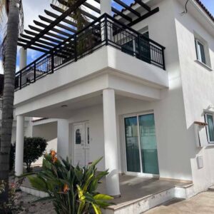 3 Bedroom House for Rent in Kato Paphos