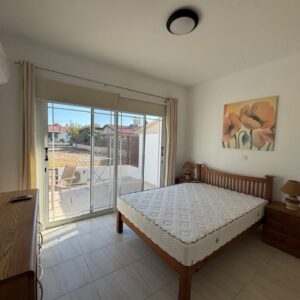 2 Bedroom Apartment for Rent in Tombs Of the Kings, Paphos District