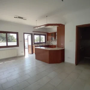 4 Bedroom House for Sale in Strovolos, Nicosia District