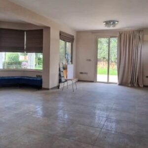 6+ Bedroom House for Rent in Limassol