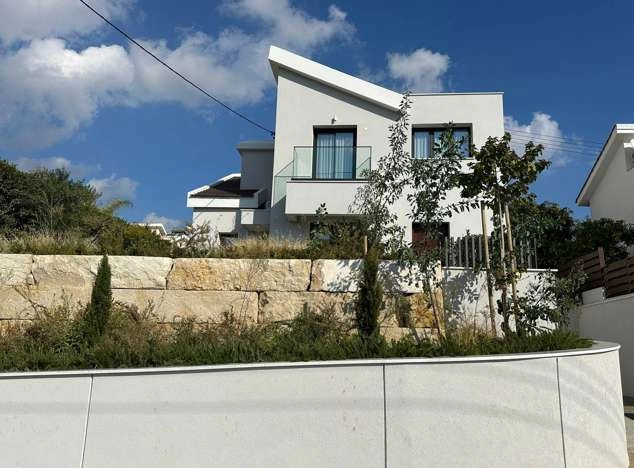 Cheap Houses and Villas for Sale Limassol up to 1000000 euro