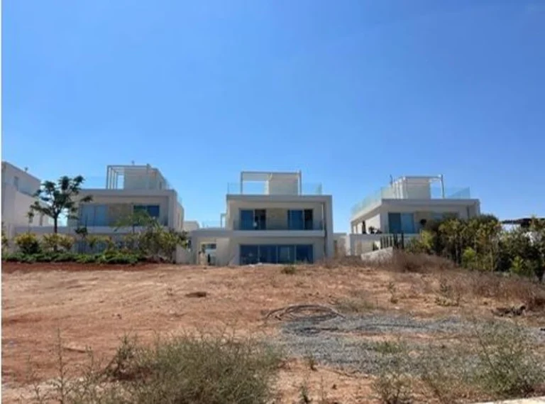 Cheap Houses and Villas for Sale Famagusta up to 900000 euro