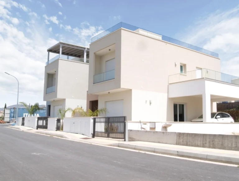 Cheap Houses and Villas for Sale Paphos up to 600000 euro