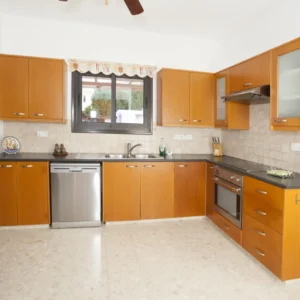 4 Bedroom House for Sale in Maroni, Larnaca District