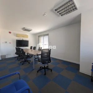 160m² Office for Rent in Strovolos, Nicosia District