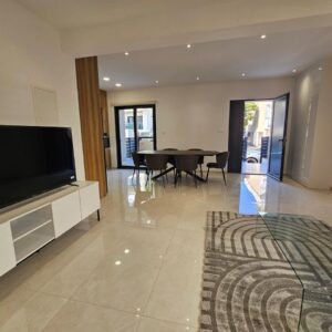 3 Bedroom Apartment for Rent in Germasogeia, Limassol District