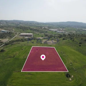 3,345m² Plot for Sale in Monagroulli, Limassol District