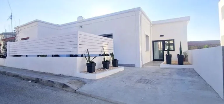 Cheap Houses and Villas for Sale Paphos up to 300000 euro