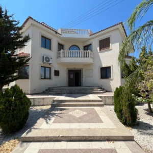 5 Bedroom House for Sale in Paphos