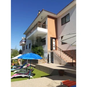 5 Bedroom House for Rent in Pera Pedi, Limassol District