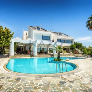 4 Bedroom House for Rent in Agios Tychonas, Limassol District