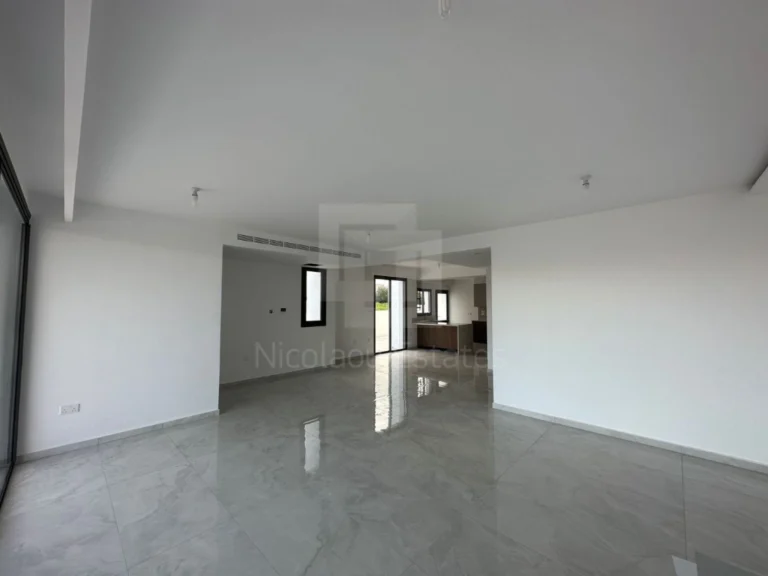 Cheap Houses and Villas for Sale Paphos up to 600000 euro